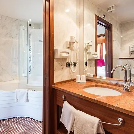 Le Suites Del Nazionale 4* Sanremo